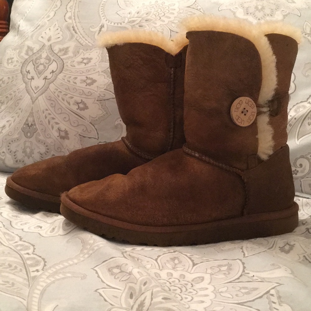 Bailey Button Ugg’s